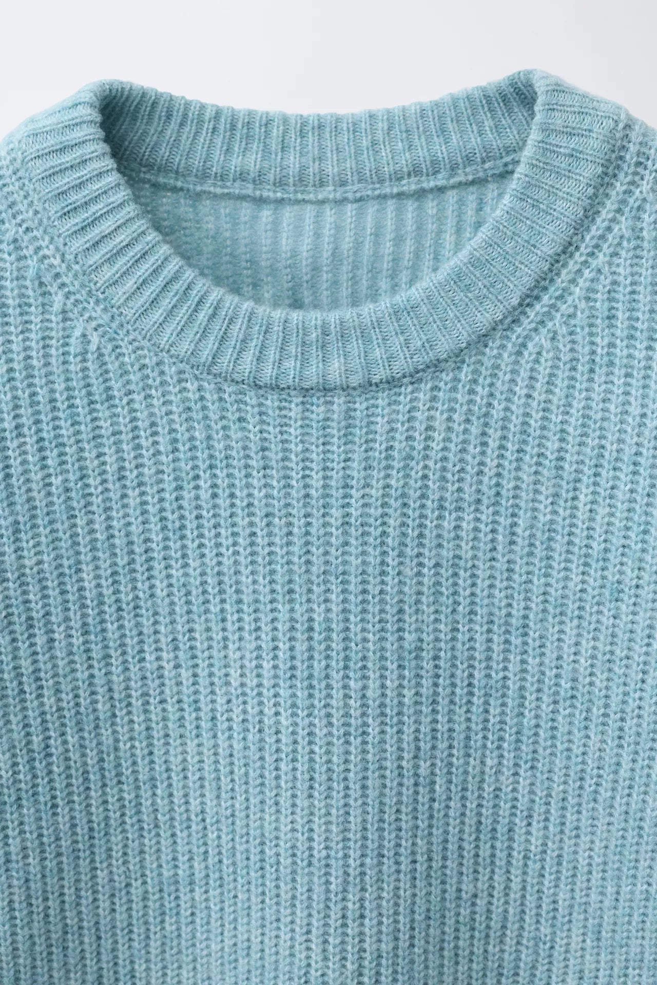 BASIC KNIT SWEATER - BLUE
