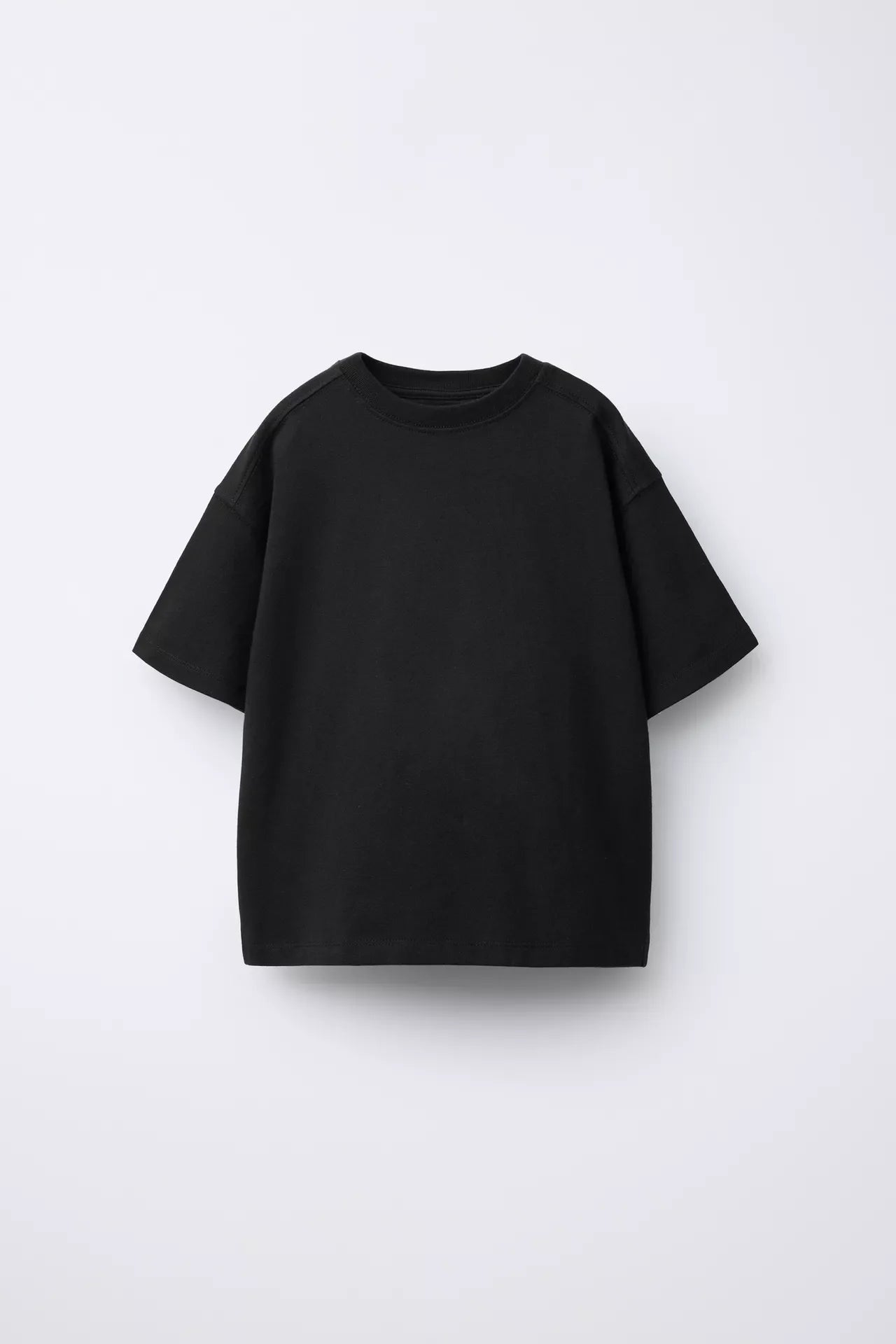 BASIC PLAIN T SHIRT - BLACK