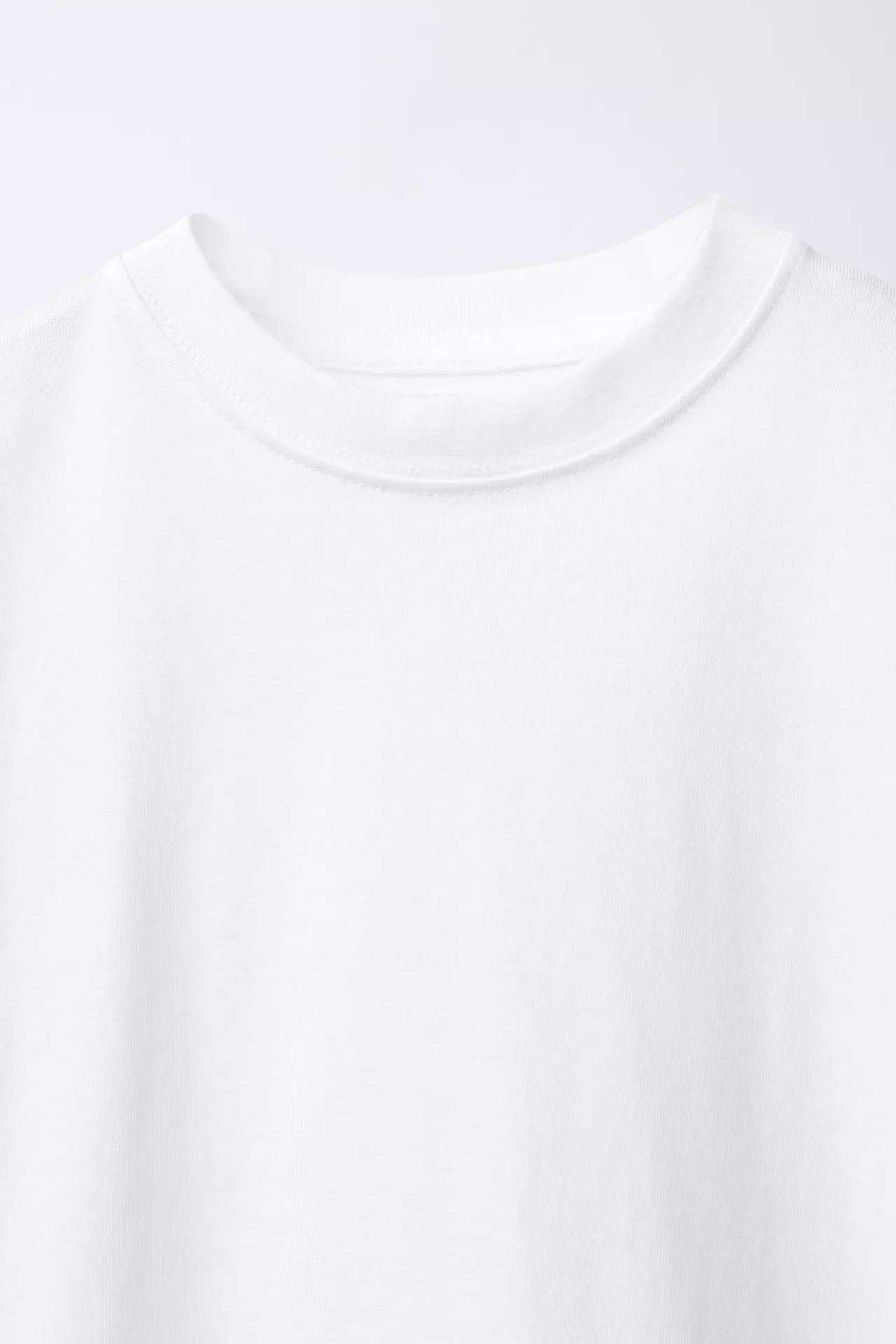 BASIC LONG SLEEVE T SHIRT - WHITE